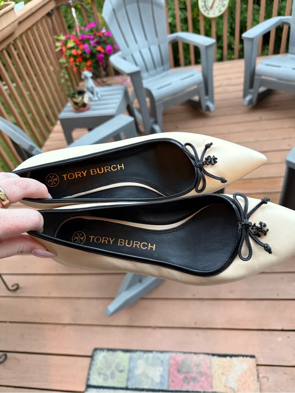 Tory Burch Cream Pointed-Toe Leather Kitten Heels